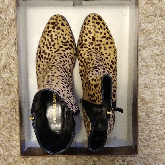 Leopard pony hair booties - Picture 3 of 6